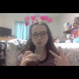 Meet your Posher, Rachel